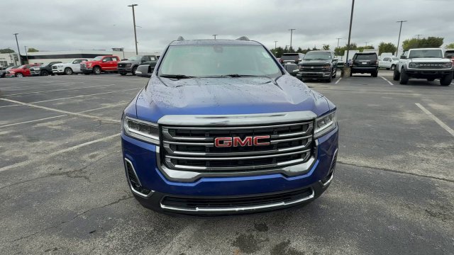 Used 2023 GMC Acadia AT4 w/ Preferred Package AWD/4WD image 3
