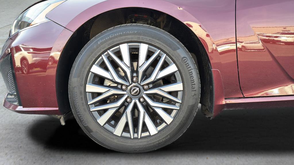 Certified 2024 Nissan Altima 2.5 SV image 14