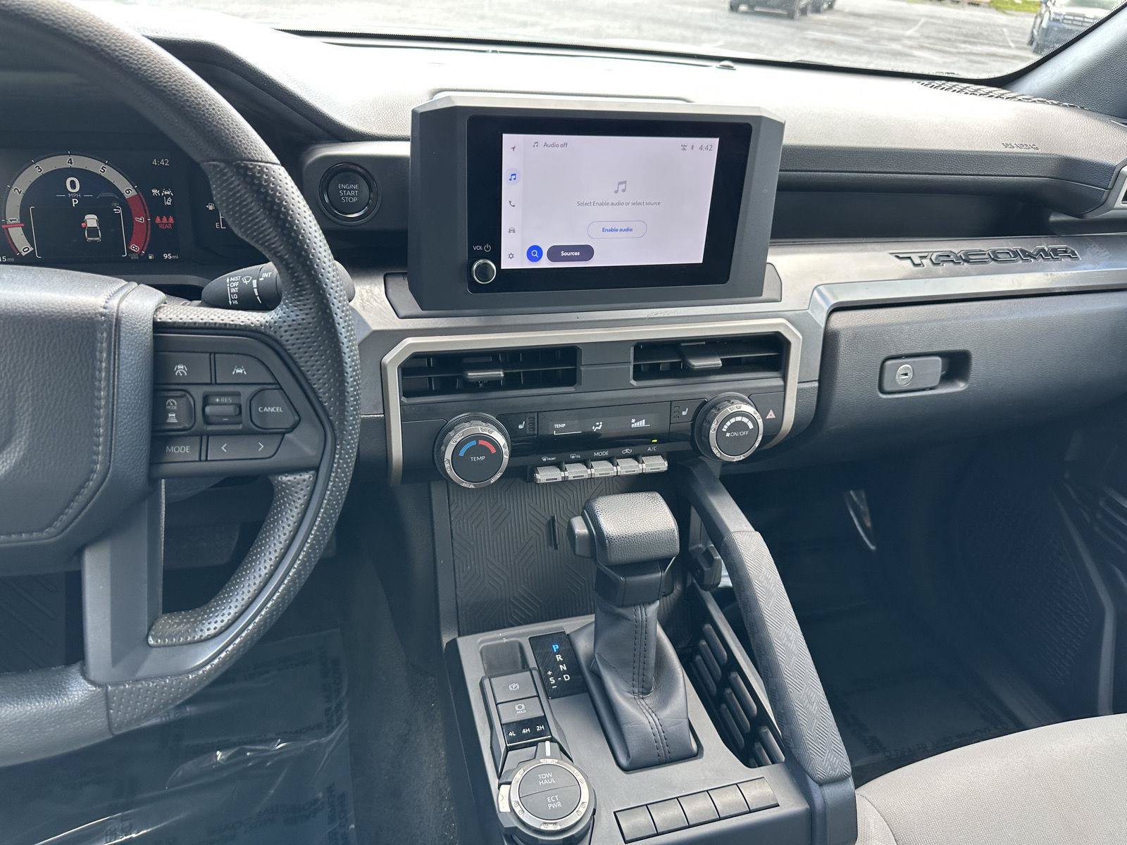 Used 2024 Toyota Tacoma SR5 AWD/4WD image 21