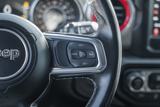 Used 2021 Jeep Wrangler Unlimited Sahara image 39