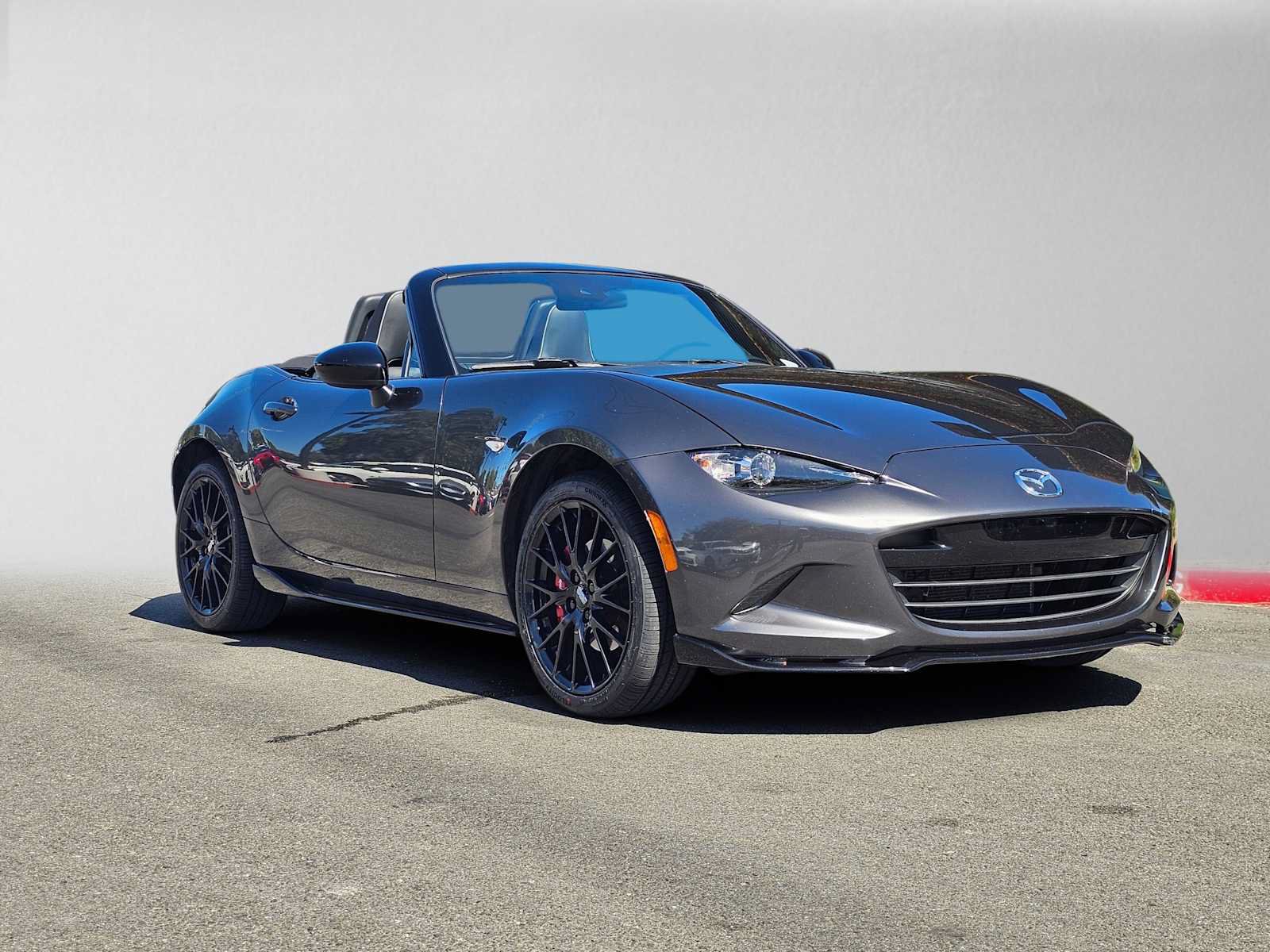 Used 2023 MAZDA MX-5 Miata Club w/ Brembo/BBS Recaro Package RWD image 27