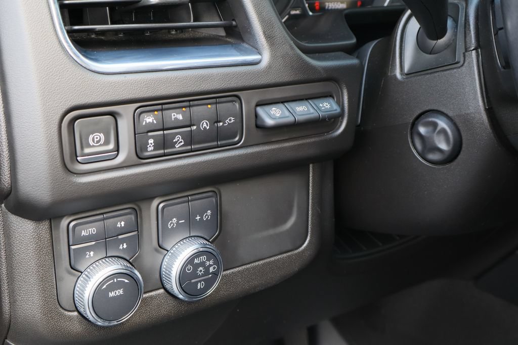 Certified 2021 GMC Yukon AT4 w/ Rear Media and Nav Package AWD/4WD image 13