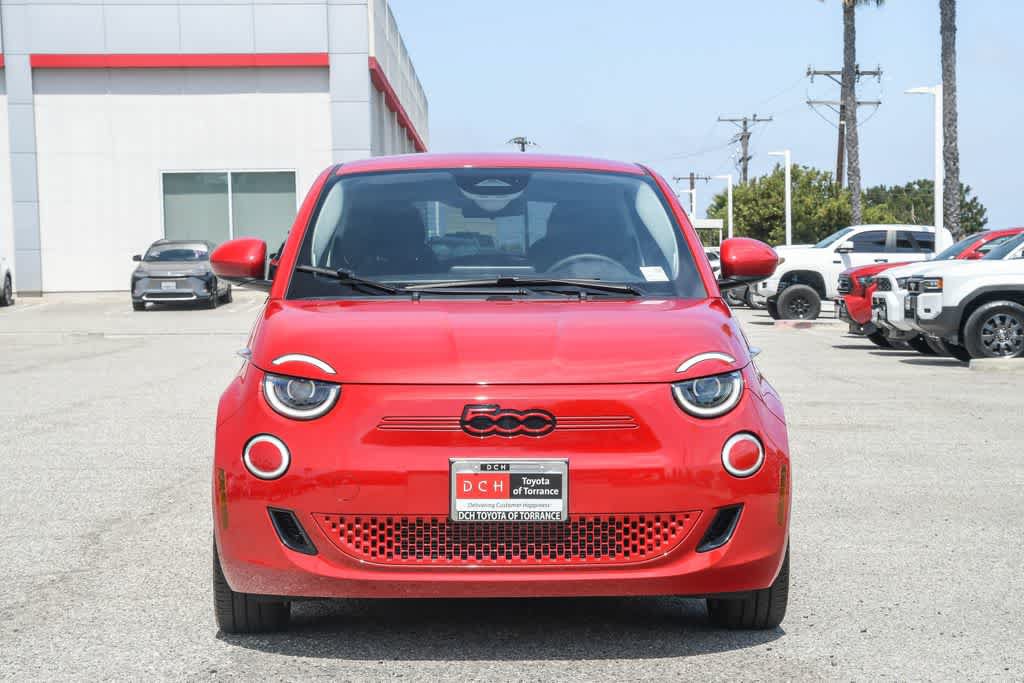 Used 2024 FIAT 500 e (RED) FWD image 2