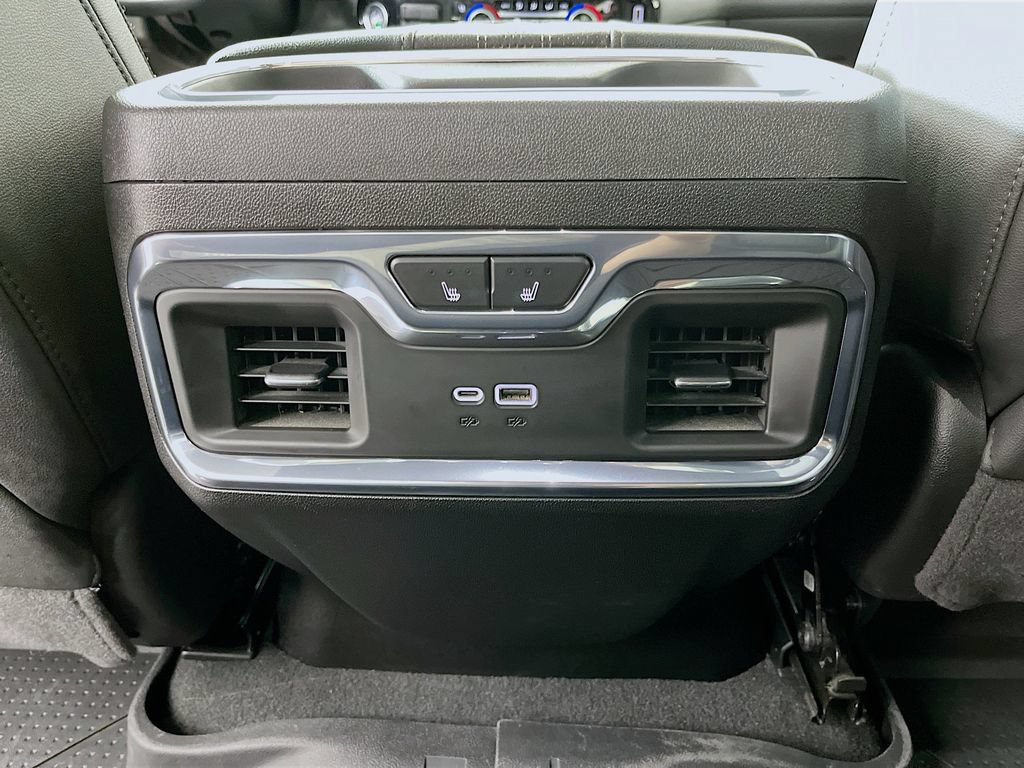 Used 2025 Chevrolet Silverado 3500 High Country w/ High Country Premium Package AWD/4WD image 34
