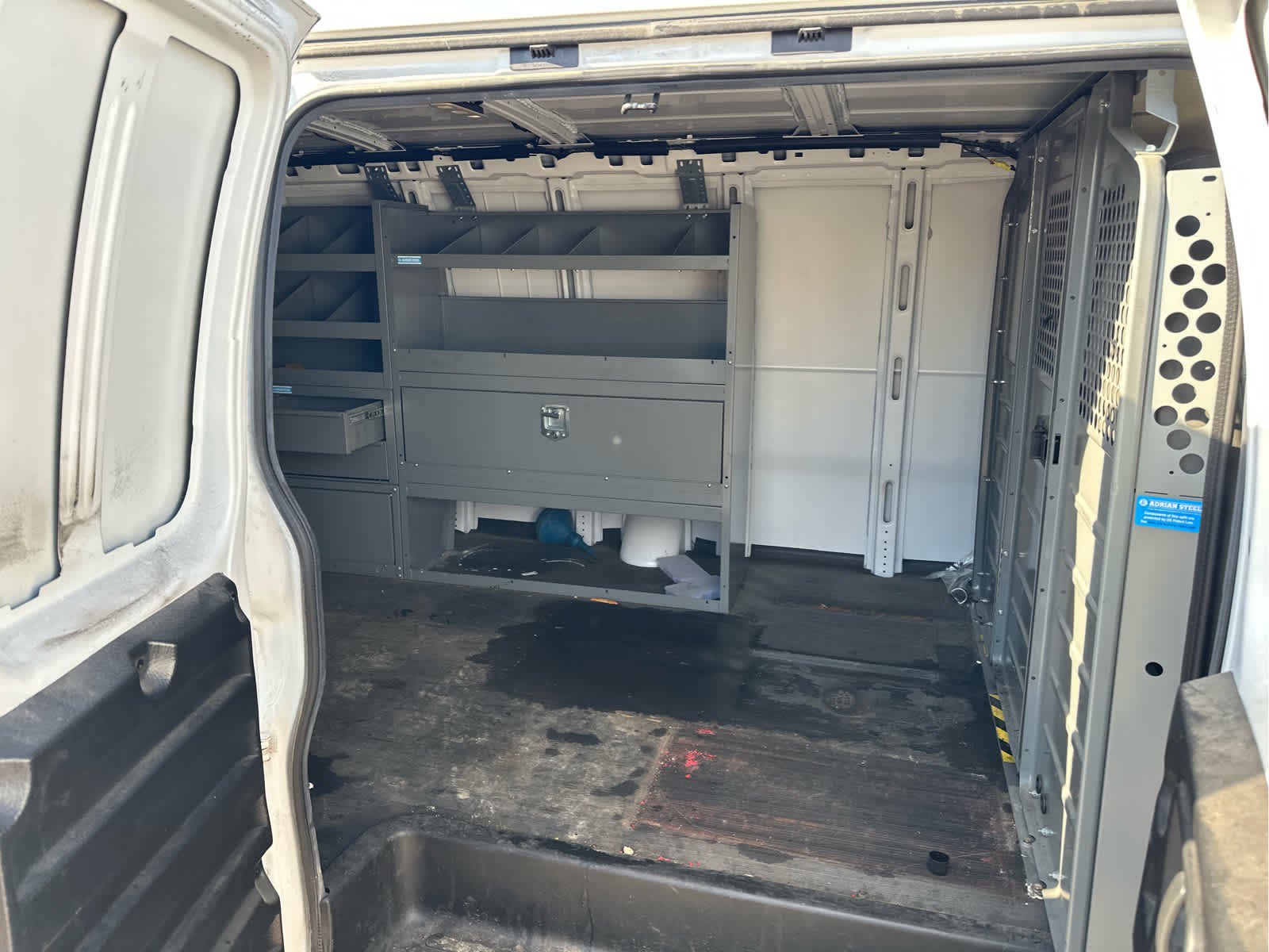 Used 2022 Chevrolet Express 2500 Extended w/ Driver Convenience Package image 5