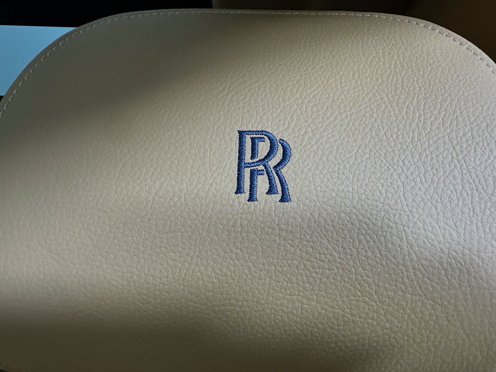 Used 2019 Rolls-Royce Cullinan AWD/4WD image 41