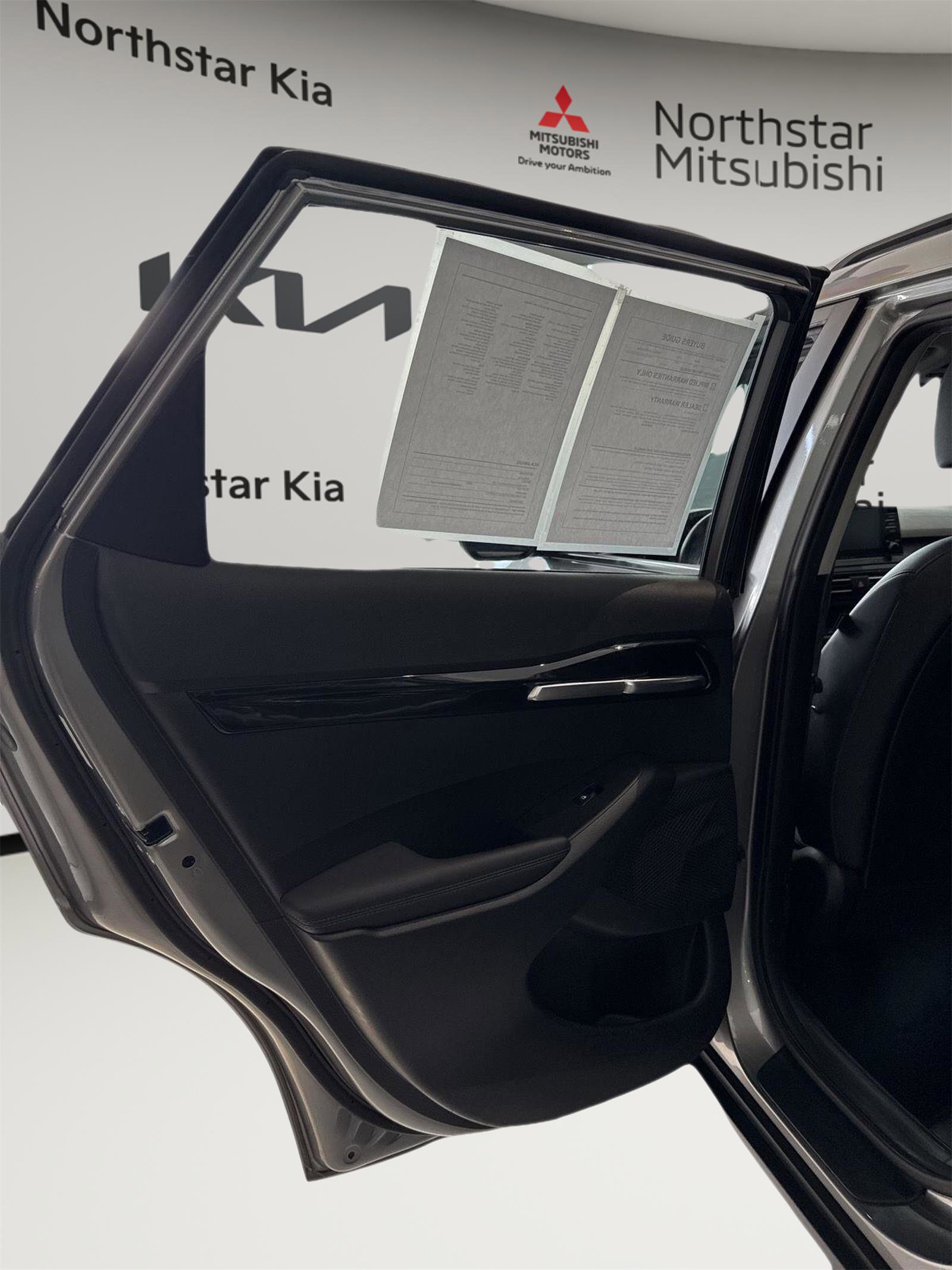 Used 2023 Kia Seltos S image 19