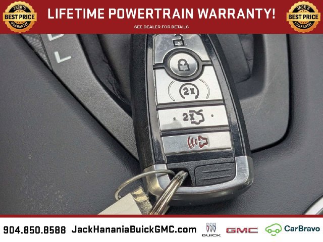 Used 2025 Ford Mustang Premium RWD image 30