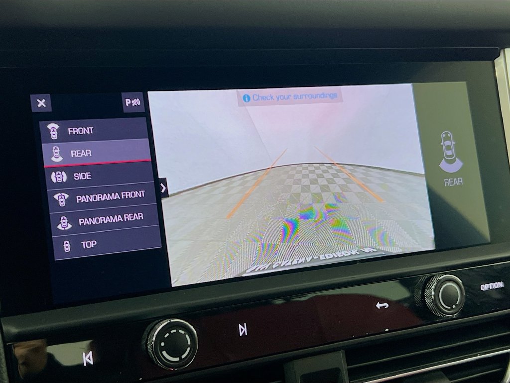Certified 2024 Porsche Macan S AWD/4WD image 17