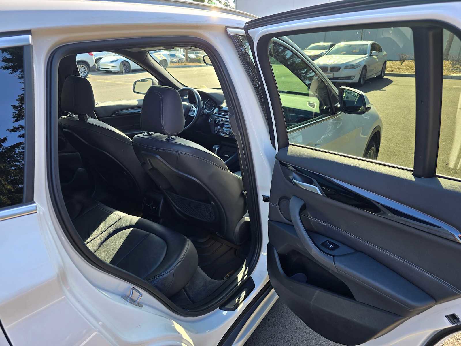 Used 2018 BMW X1 xDrive28i image 13