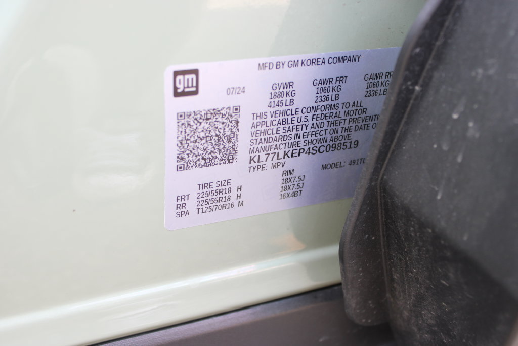 Used 2025 Chevrolet Trax ACTIV w/ Sunroof Package FWD image 43