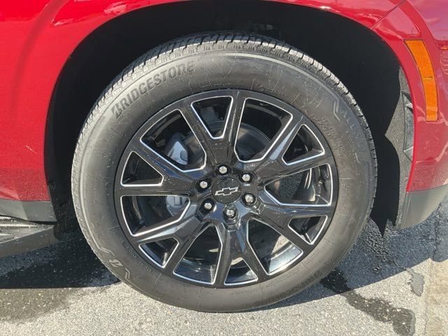 Certified 2026 Chevrolet Tahoe RST w/ Advanced Technology Package AWD/4WD image 18