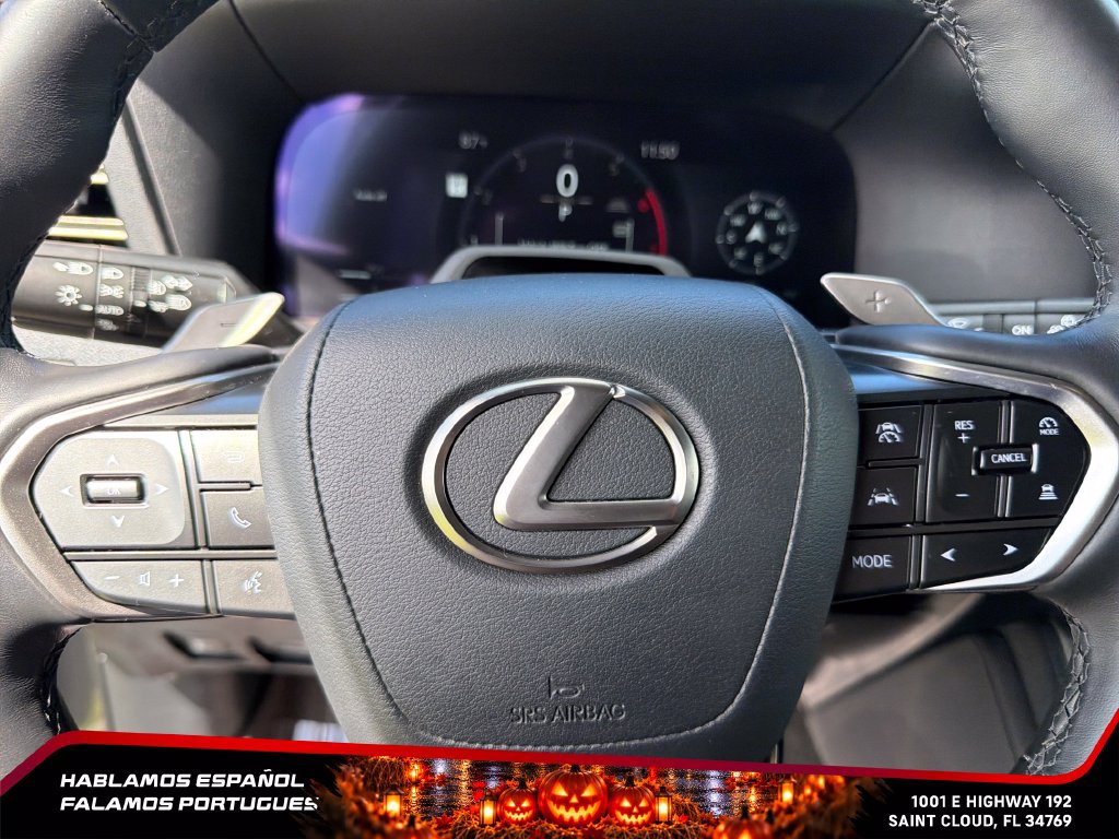 Used 2025 Lexus GX 550 w/ Cold Area Package AWD/4WD image 17