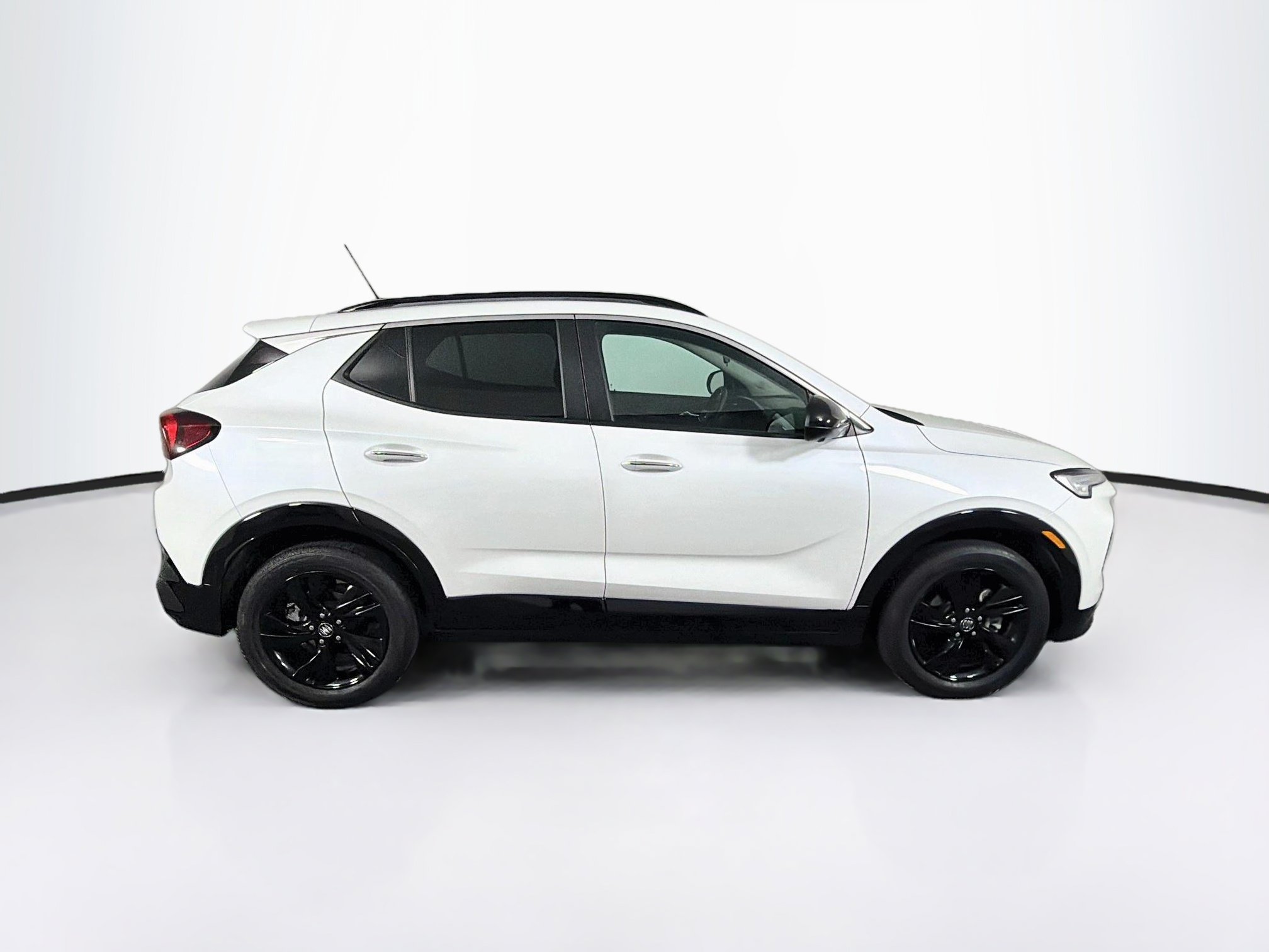 Used 2024 Buick Encore GX Sport Touring w/ Comfort Package FWD image 10