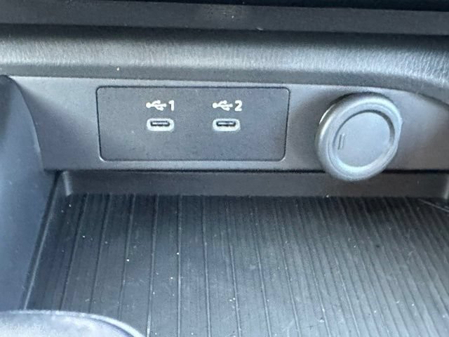 Used 2026 Nissan Sentra SV w/ Floor Mat Package FWD image 34