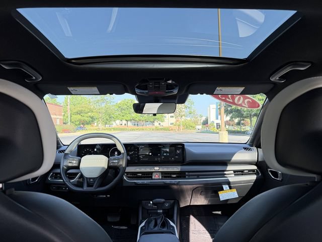 Certified 2025 Kia K4 GT-Line w/ GT-Line Premium Package FWD image 44