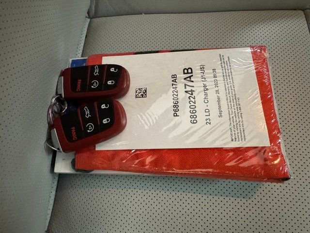 Used 2023 Dodge Charger SRT Hellcat w/ Harman/Kardon Audio Group RWD image 27