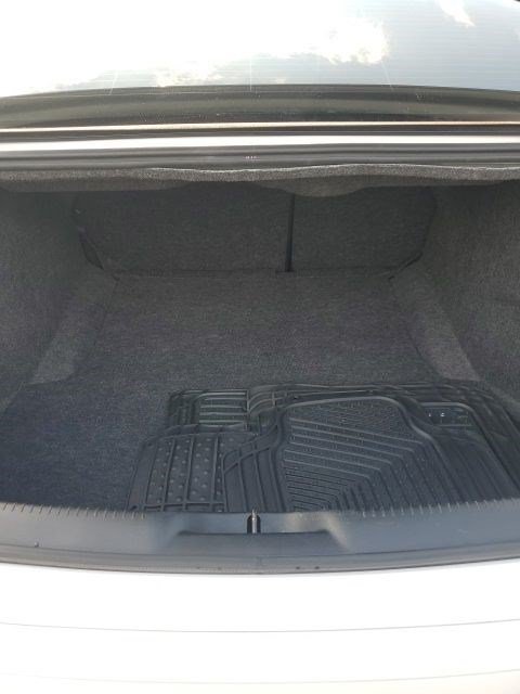 Used 2023 Chrysler 300 Touring w/ Sport Appearance Package RWD image 15
