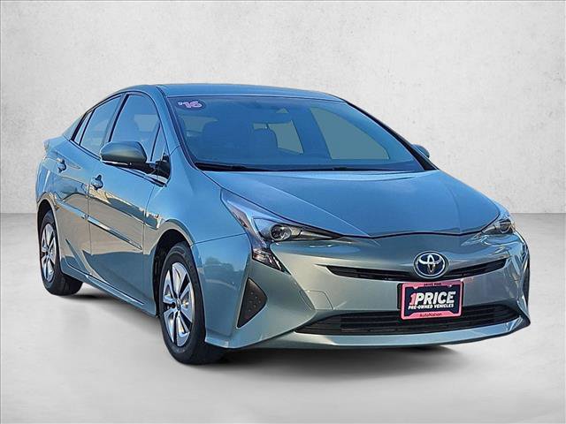 Used 2016 Toyota Prius Three FWD image 3