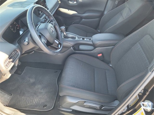 Used 2025 Honda HR-V Sport image 13