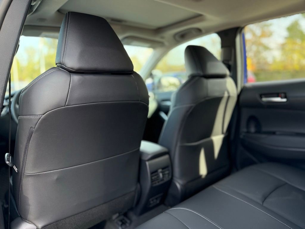 Certified 2024 Toyota Corolla Cross XLE w/ Convenience Package image 17