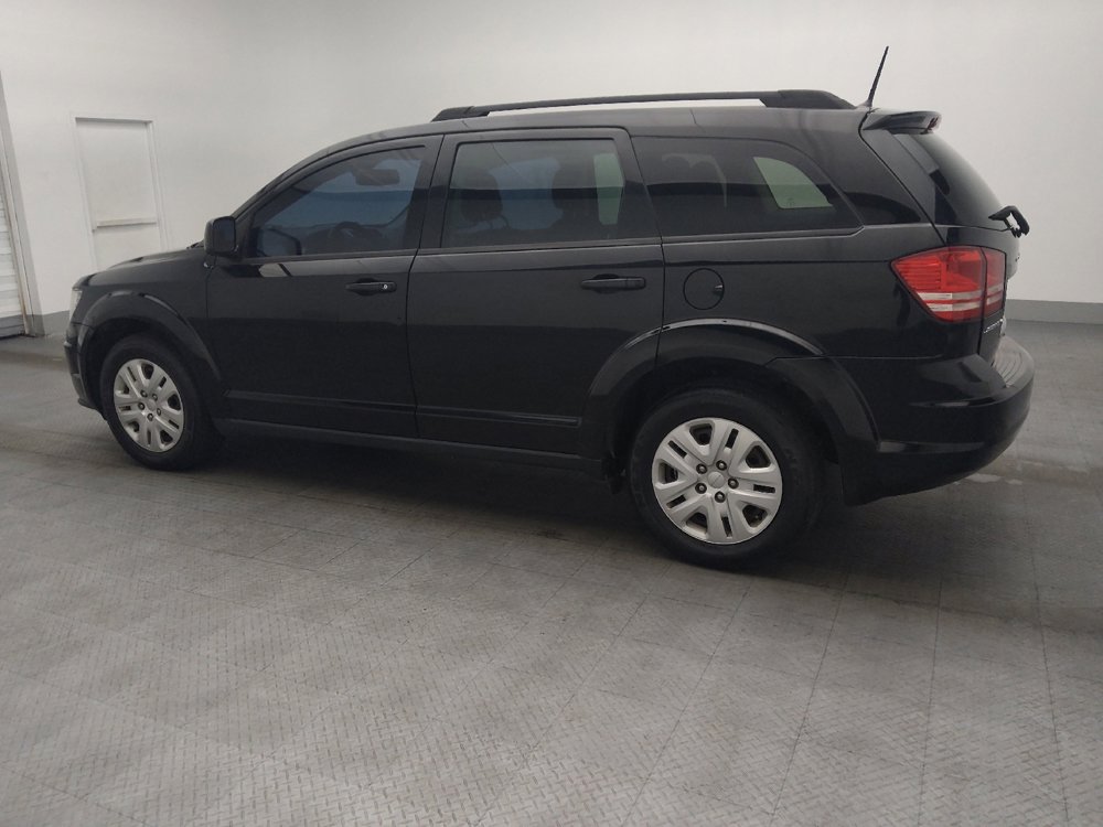 Used 2019 Dodge Journey SE image 3