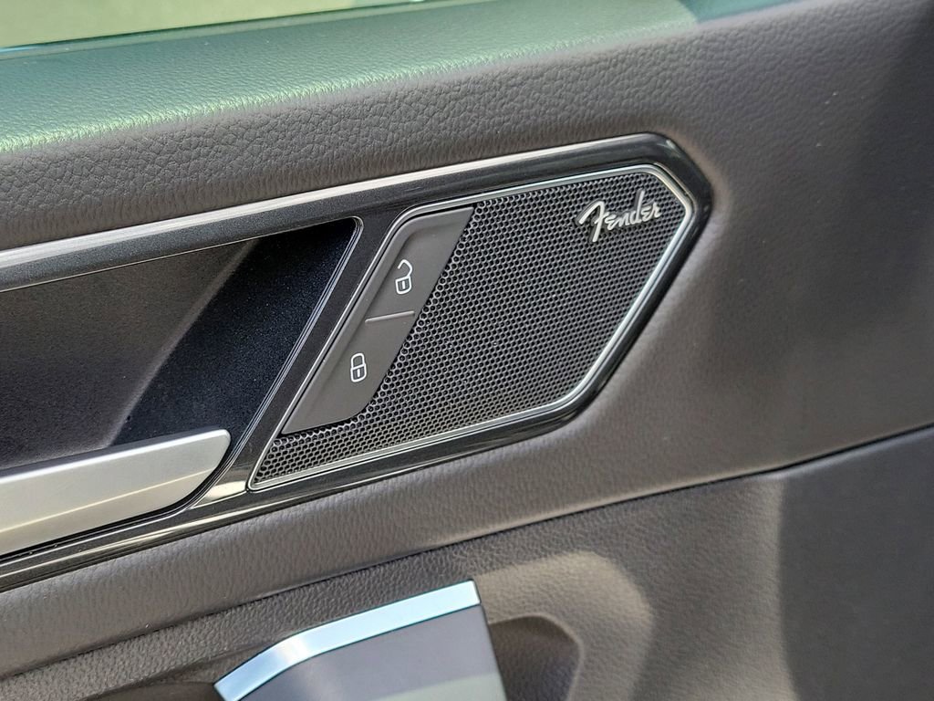 Used 2022 Volkswagen Tiguan SEL R-Line AWD/4WD image 20