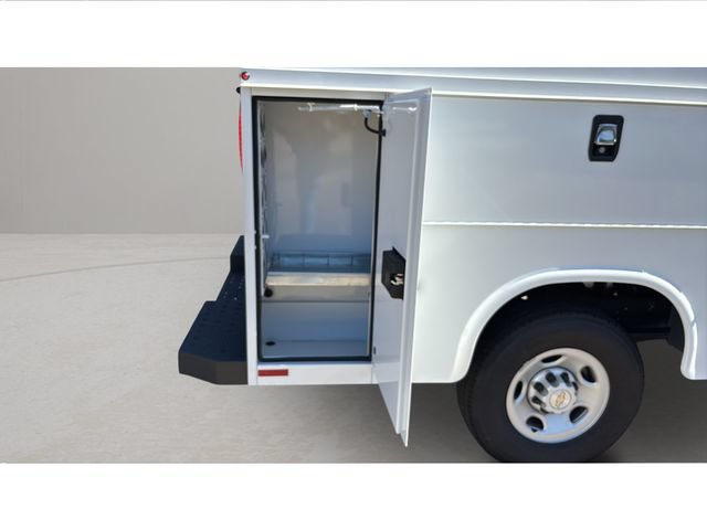 New 2025 Chevrolet Express 3500 w/ Power Convenience Package RWD image 24