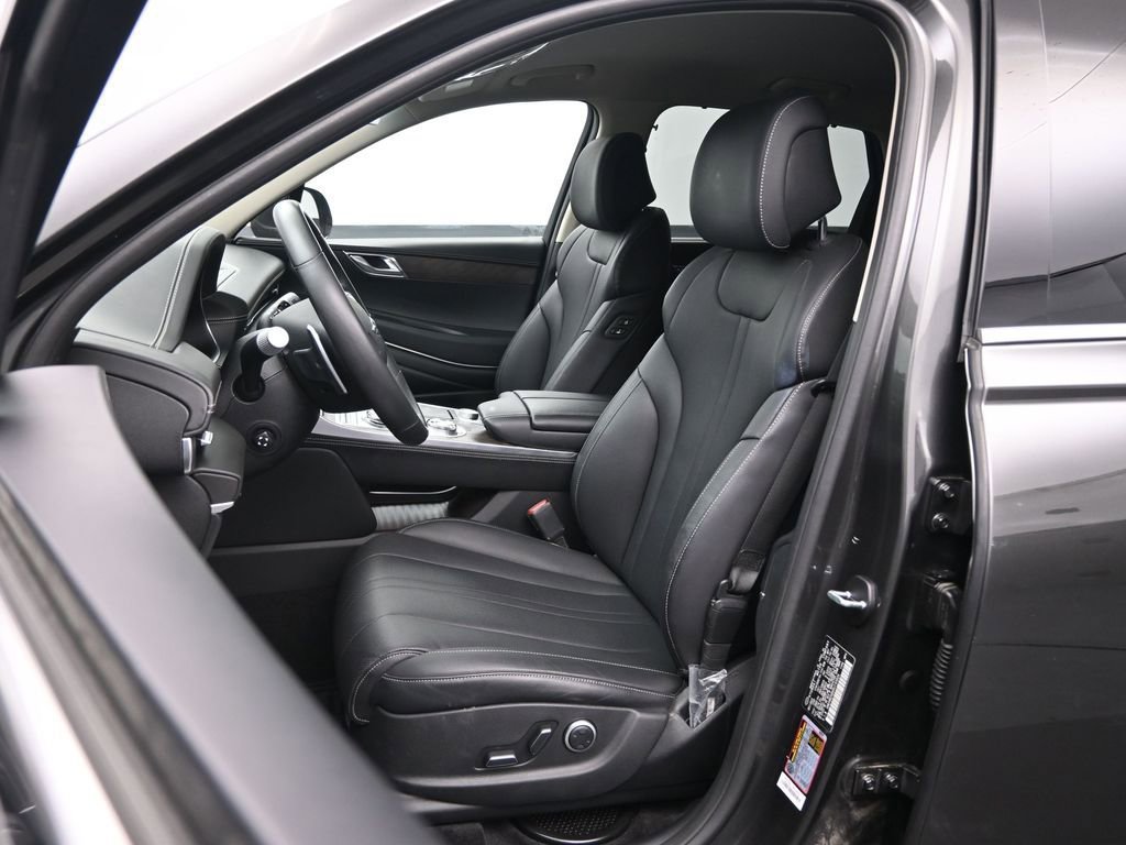 Used 2024 Genesis GV80 2.5T image 23