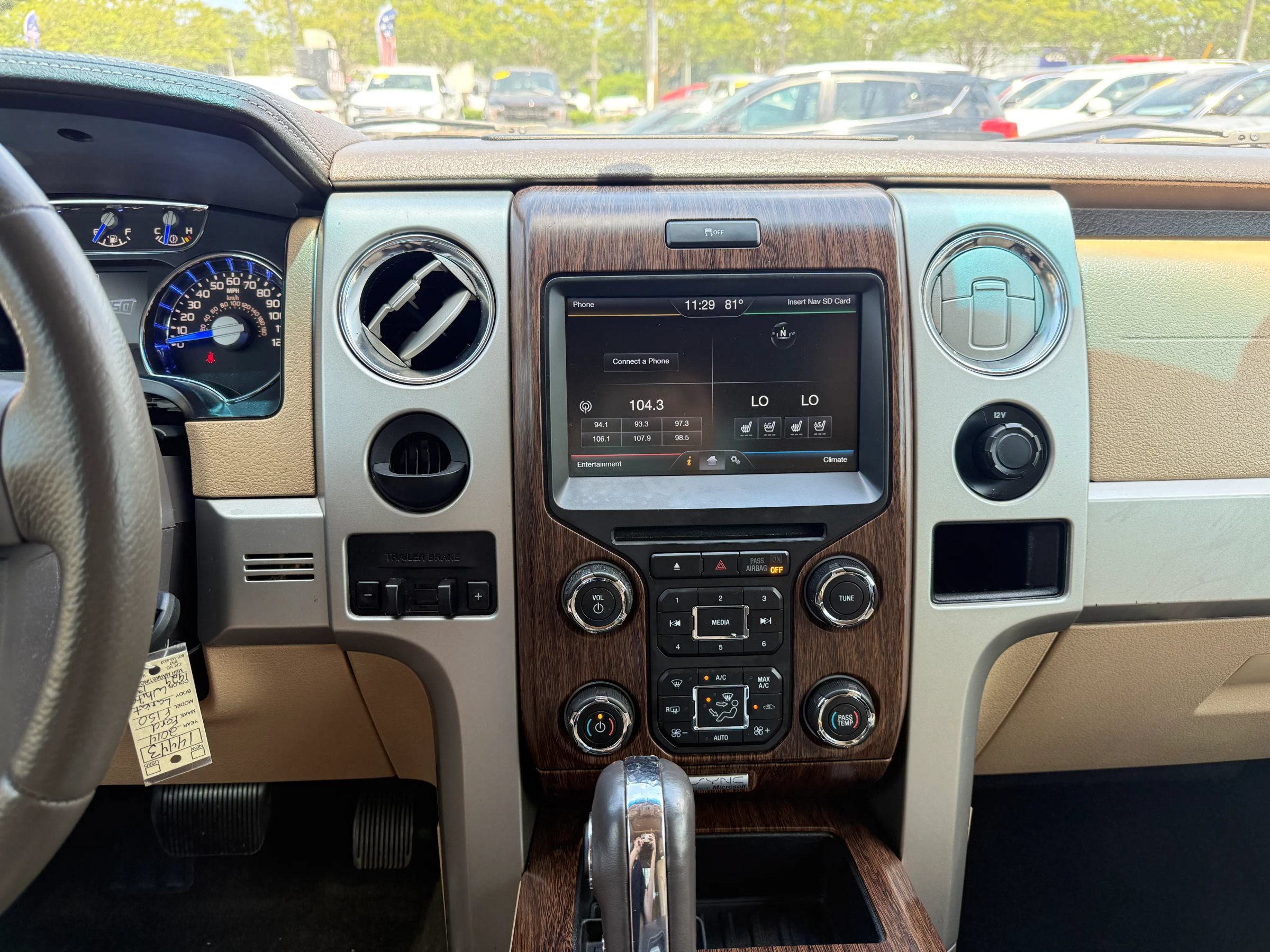 Used 2014 Ford F150 Lariat w/ Equipment Group 502A Luxury RWD image 25