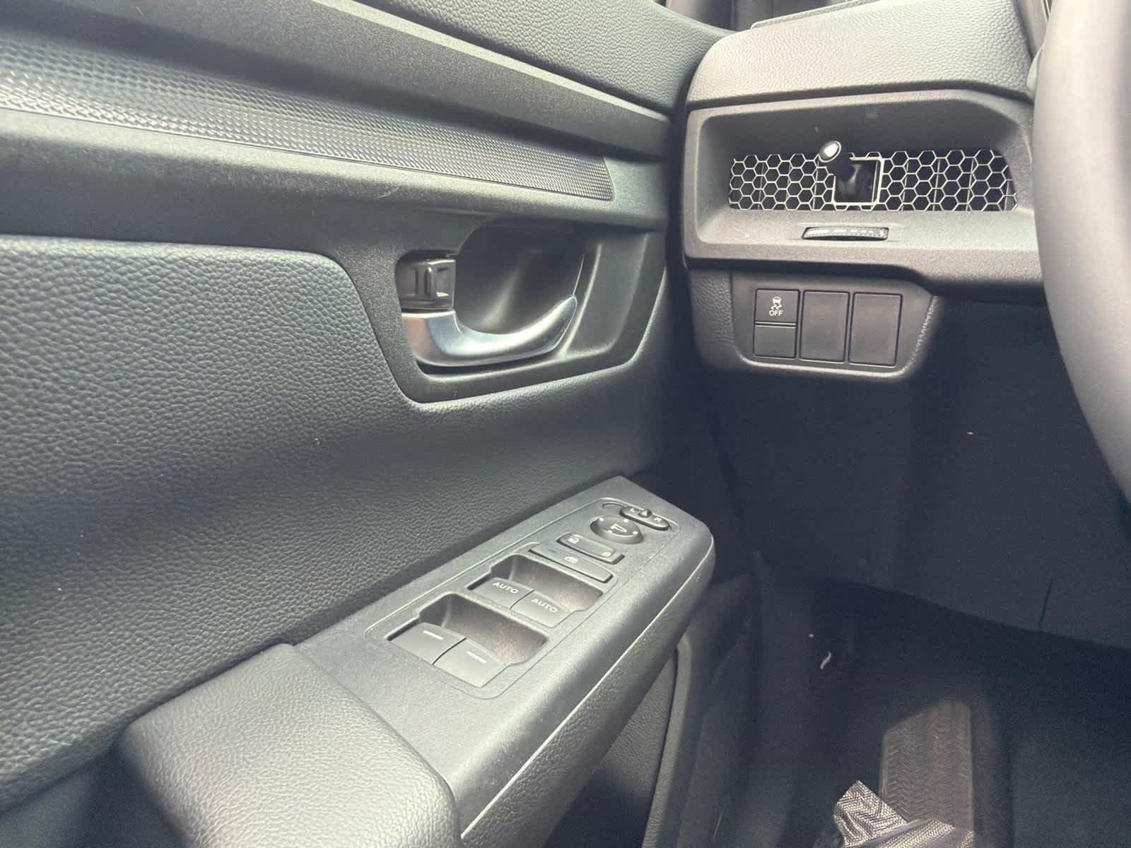 Used 2025 Honda CR-V Sport image 21