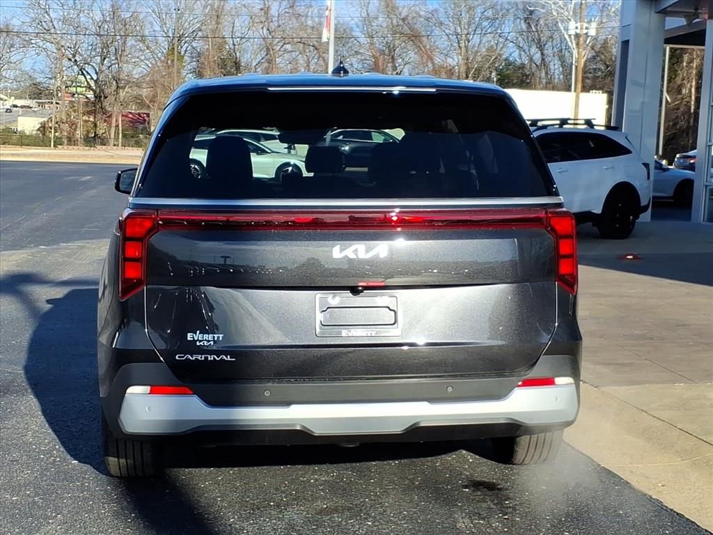 New 2026 Kia Carnival image 5
