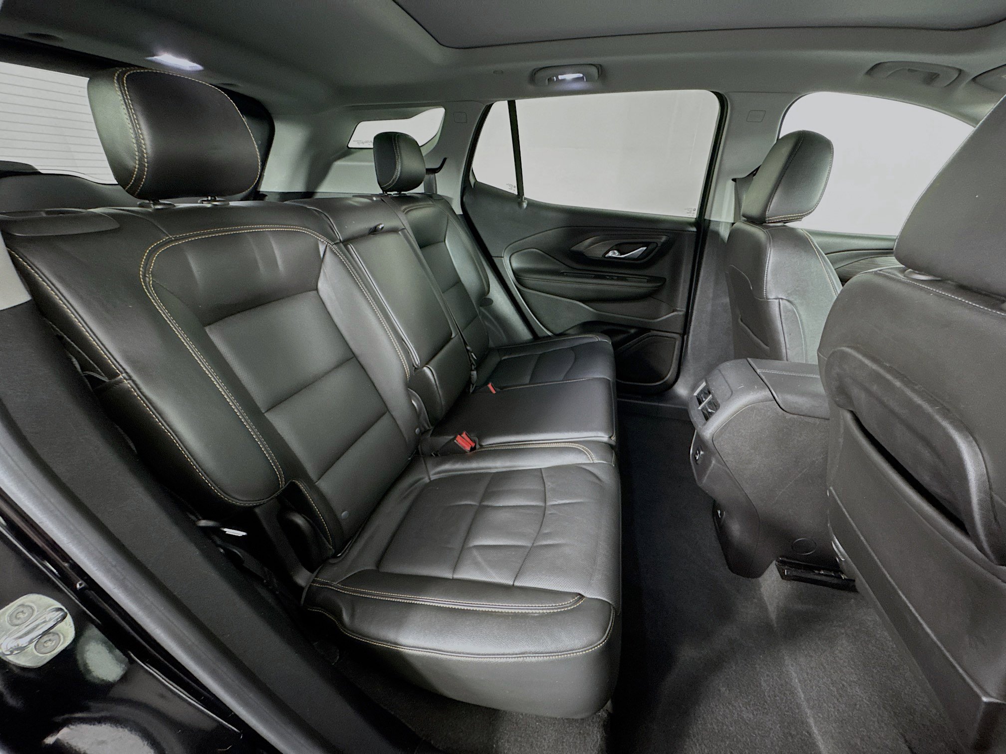 Used 2018 GMC Terrain SLT w/ Preferred Package image 28