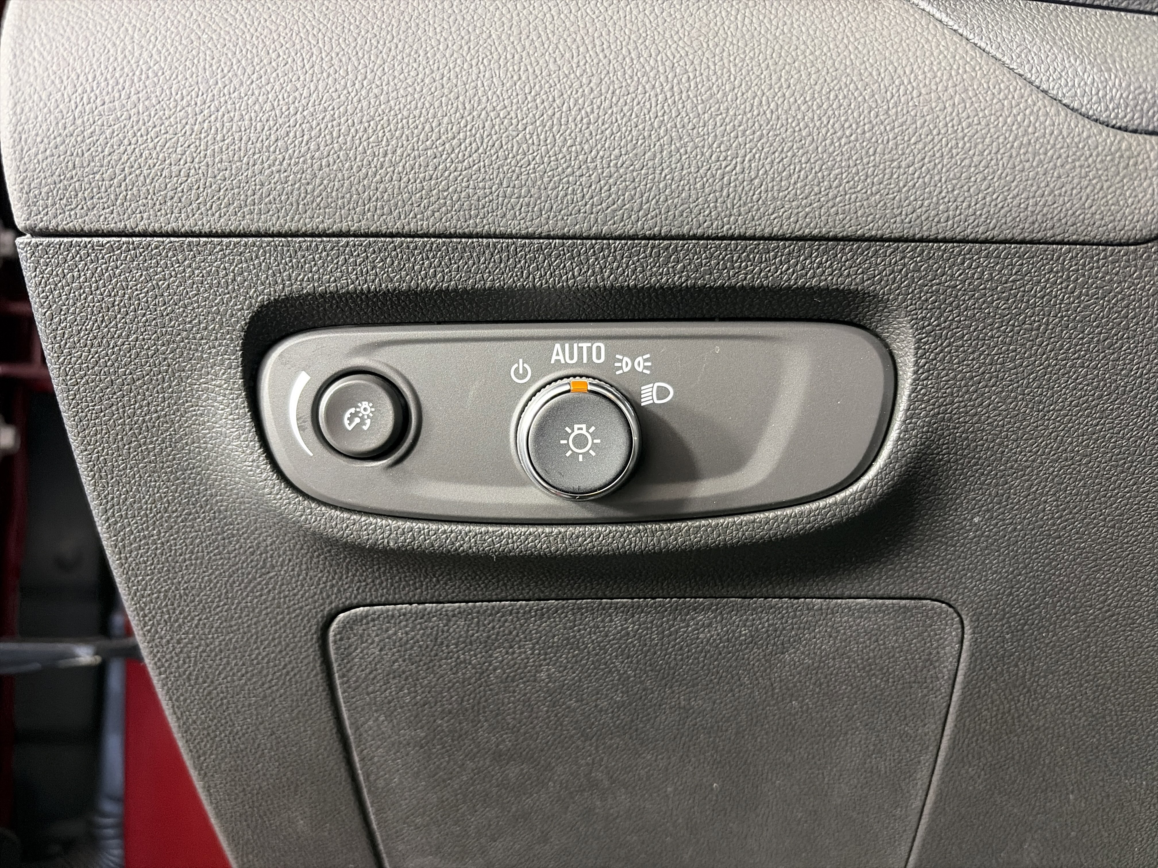 Certified 2025 Buick Encore GX Sport Touring w/ Comfort Package image 26