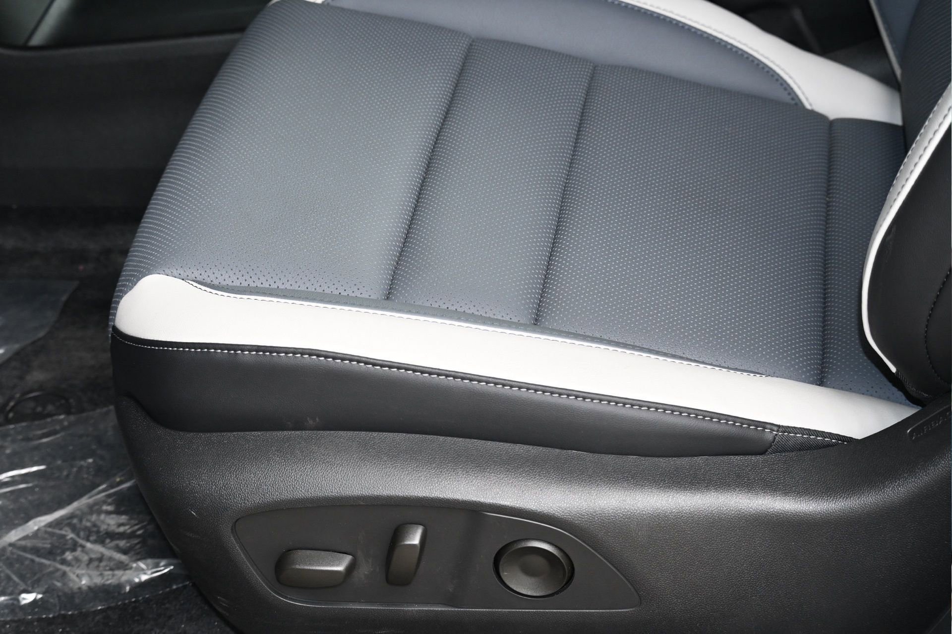 New 2026 Honda Prologue Touring image 12