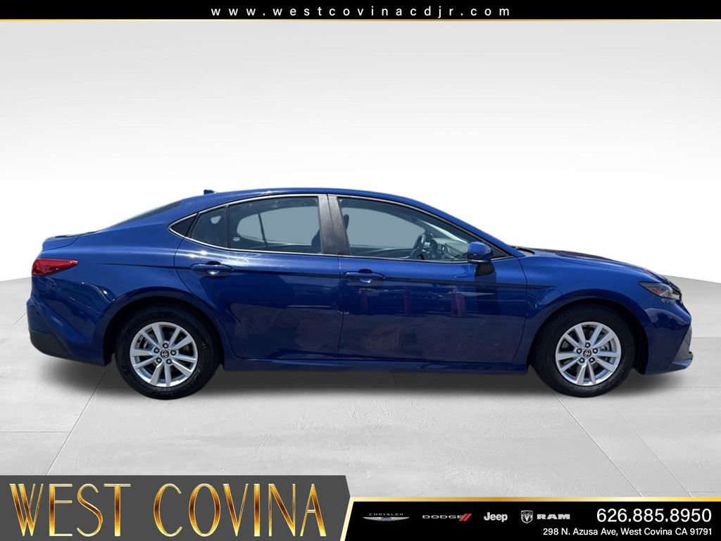 Used 2025 Toyota Camry LE FWD image 12
