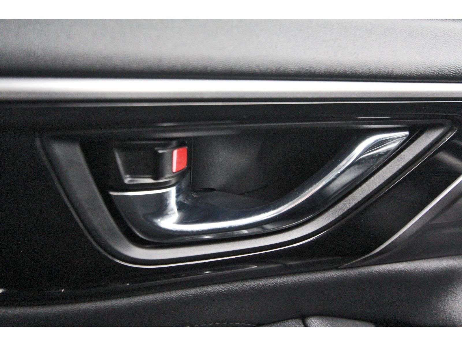 Used 2025 Subaru Outback Touring XT AWD/4WD image 21