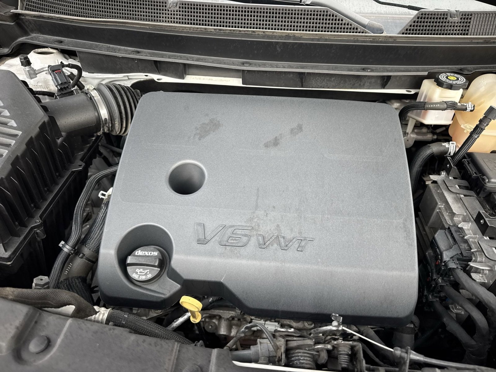 Used 2020 Chevrolet Traverse Premier image 36