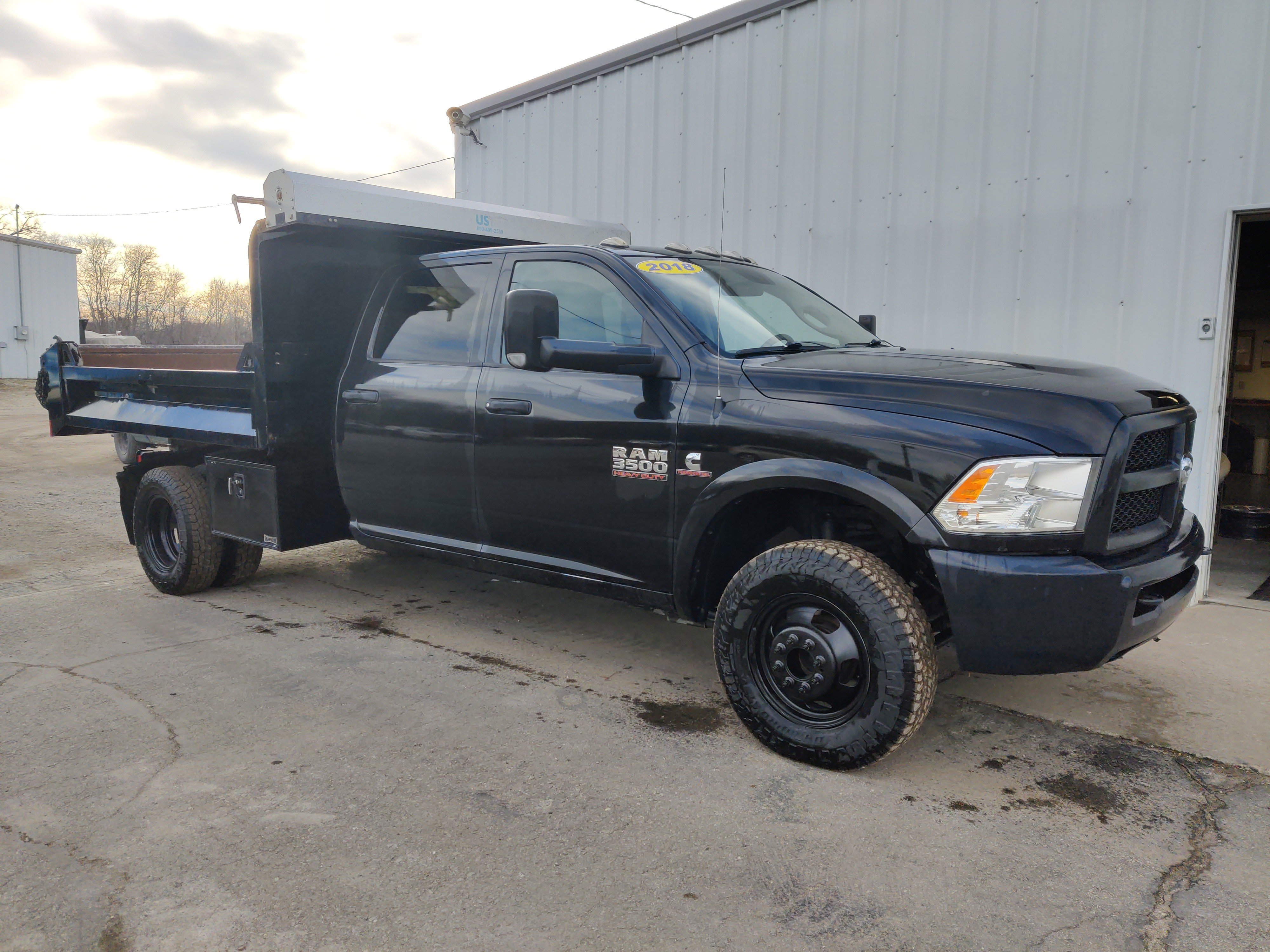 Used 2018 RAM 3500 Tradesman image 2