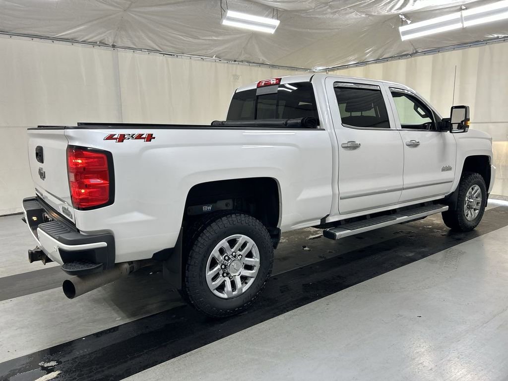 Used 2019 Chevrolet Silverado 3500 High Country w/ Duramax Plus Package image 2
