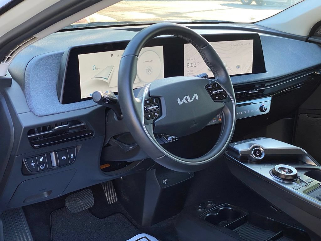 Used 2023 Kia EV6 Wind w/ Wind Technology Package AWD/4WD image 10