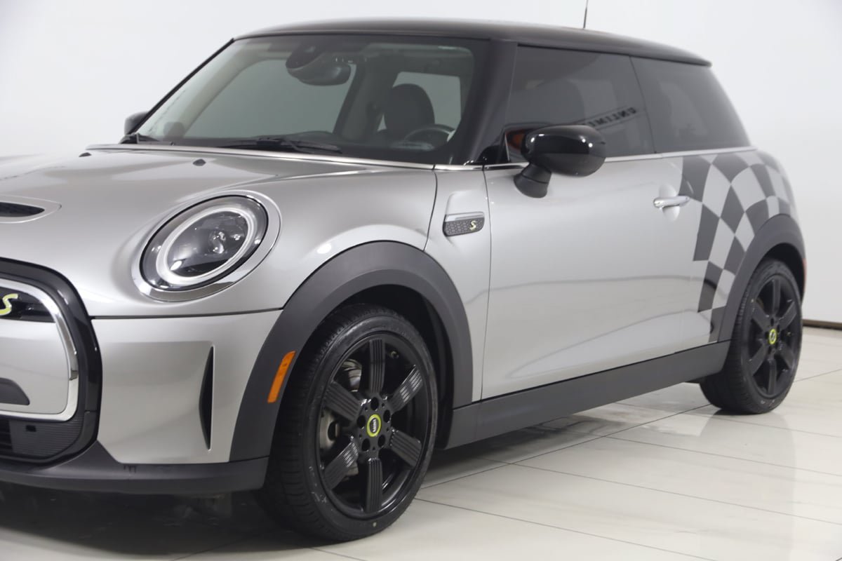 Used 2024 MINI Cooper SE FWD image 53
