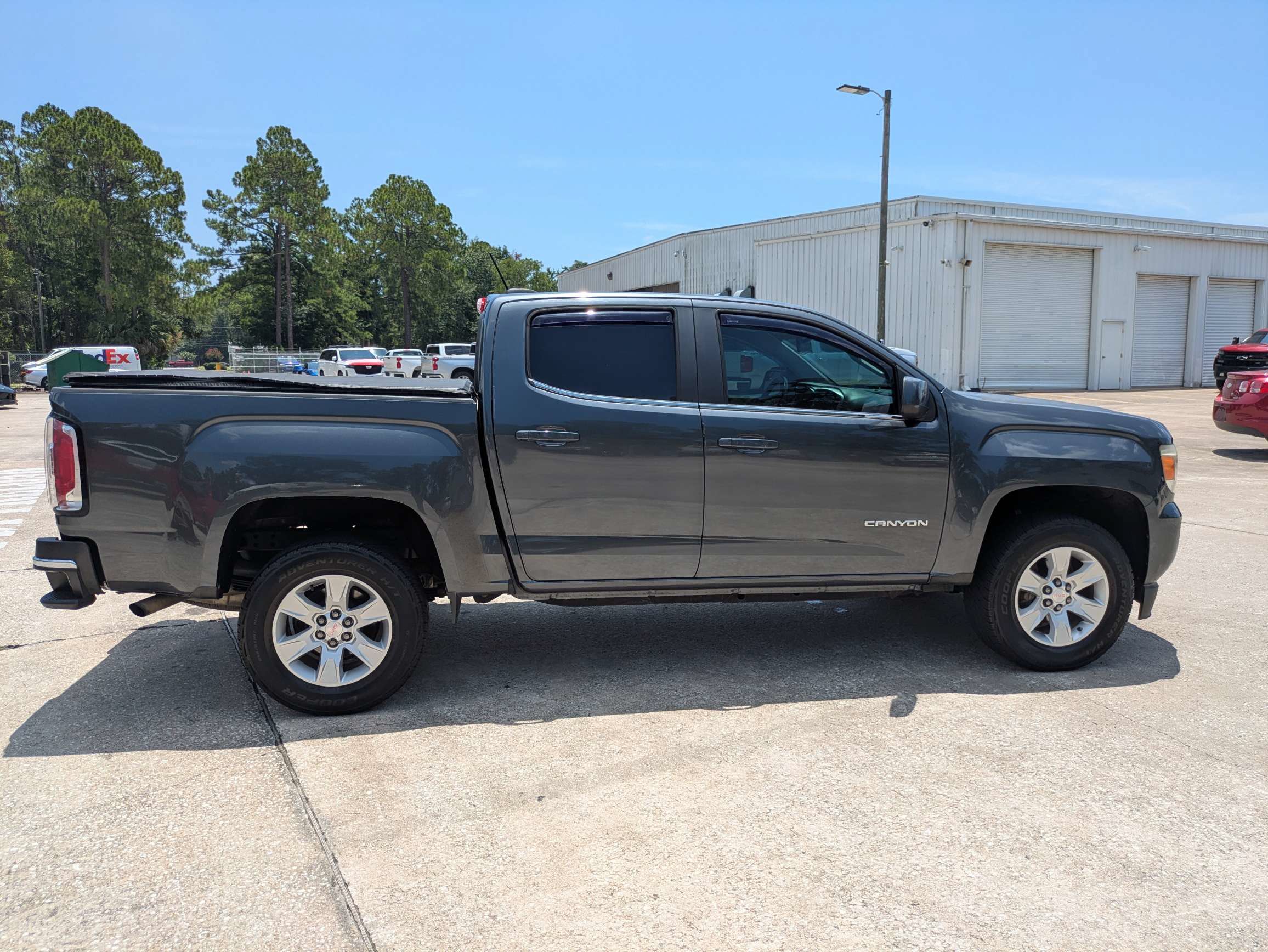 Certified 2016 GMC Canyon SLE w/ SLE Convenience Package RWD image 21
