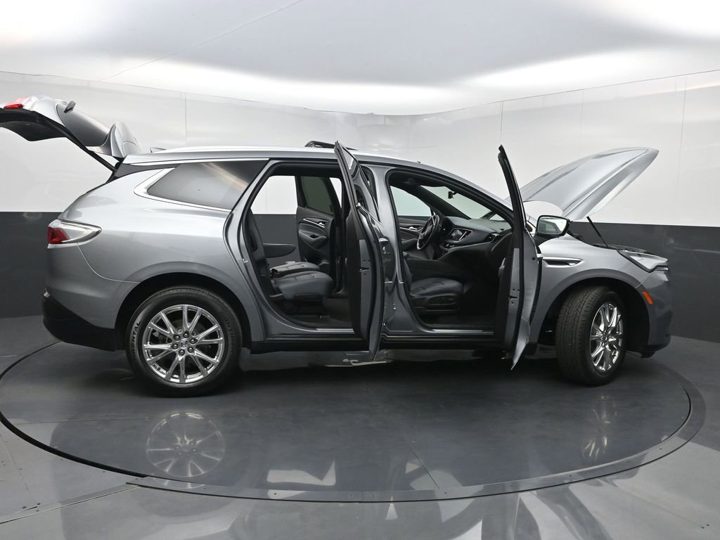Used 2023 Buick Enclave Premium w/ Experience Buick Package FWD image 37