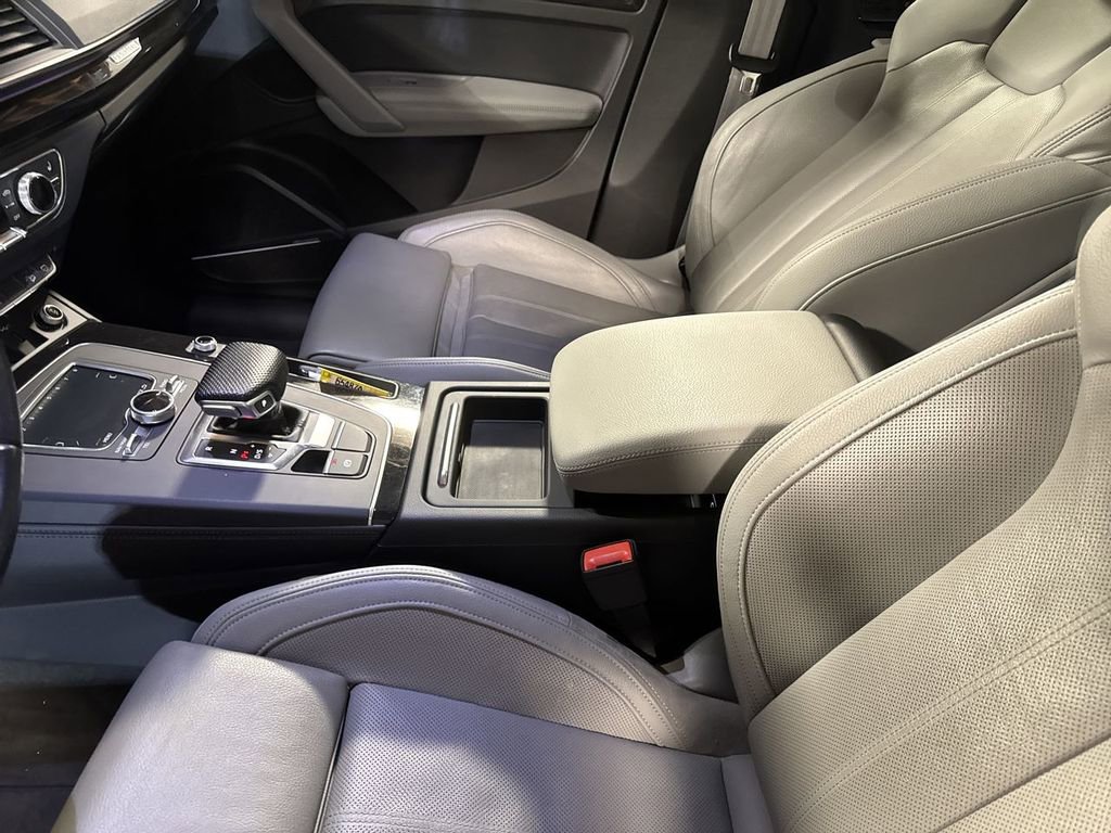 Used 2018 Audi Q5 Prestige w/ Prestige Package image 29