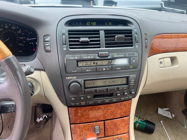 Used 2005 Lexus LS 430 w/ Premium Pkg RWD image 6