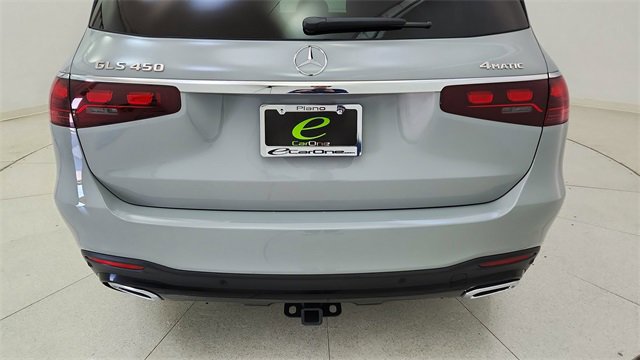 Used 2025 Mercedes-Benz GLS 450 4MATIC image 12