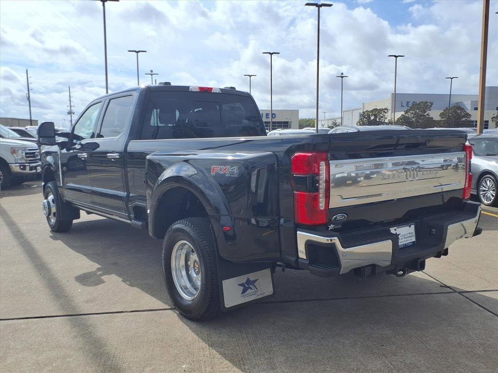 Used 2025 Ford F350 King Ranch w/ Chrome Package image 26