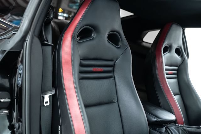 Used 2012 Nissan GT-R Black Edition AWD/4WD image 28