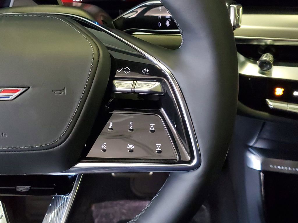 New 2026 Cadillac Lyriq V w/ Exterior Carbon Fiber Package image 22